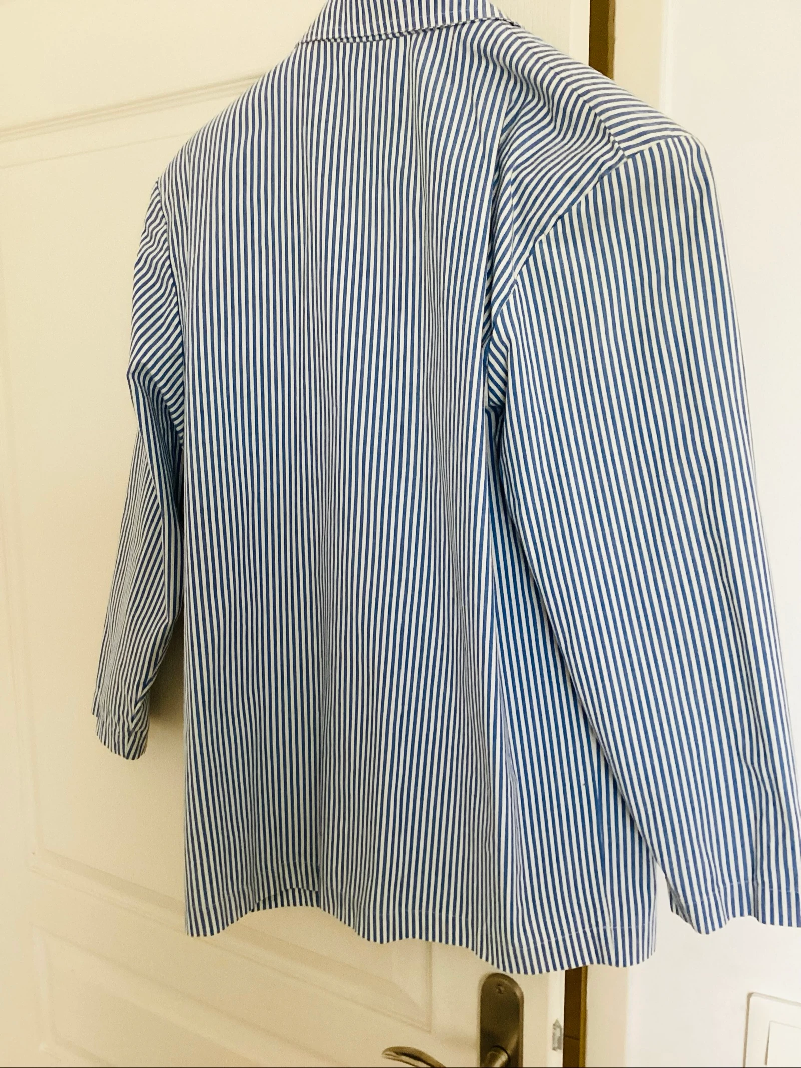 Blauw lichtblauw en wit gestreepte katoenen blazer, maat 3, controleer uw maten in de advertentie – photo 3